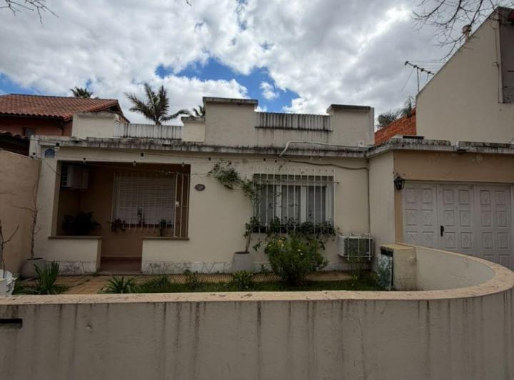 Casa · 120m² · 3 Ambientes · 1 Cochera