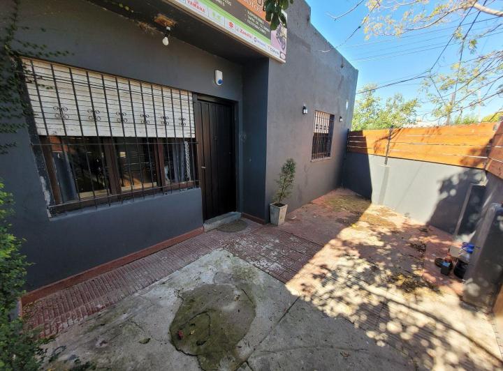 Casa · 54m² · 3 Ambientes · 1 Cochera