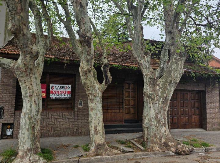 Casa · 150m² · 4 Ambientes · 1 Cochera