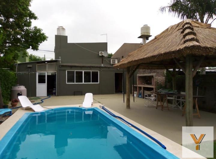 Casa · 120m² · 5 Ambientes · 1 Cochera