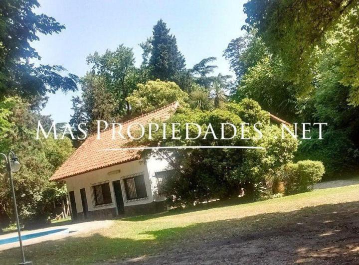 Casa · 380m² · 5 Ambientes