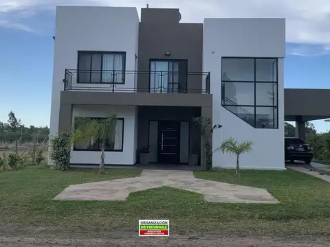 Casa 3 dormitorios con piscina en los bretes