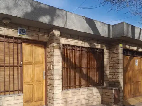 Casa en venta 3 dorm. apta crédito 4ta. o, mendoza