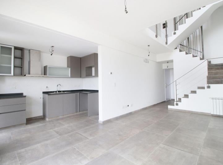 Departamento · 67m² · 2 Ambientes · 1 Cochera