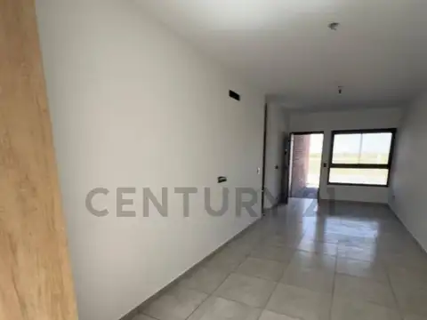 Venta dúplex en manantiales 2 | 2 dormitorios, patio y cochera
