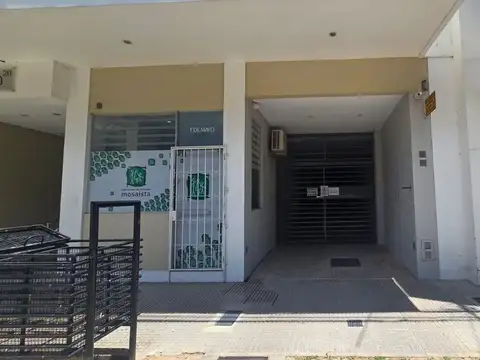 Cochera en edificio latino xx