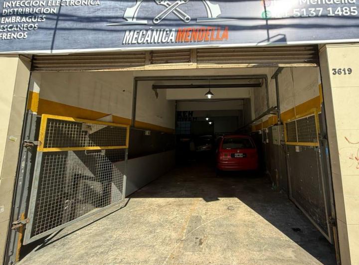 Local comercial · 166m²