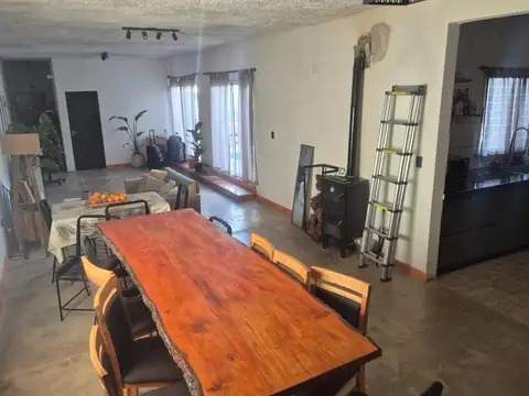 Casa en alquiler dos dormitorios pileta