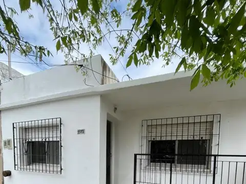 Casa en alquiler! 2 dormitorios