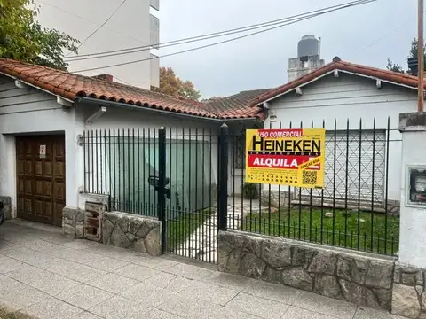 Casa en alquiler para uso comercial y/o profesional