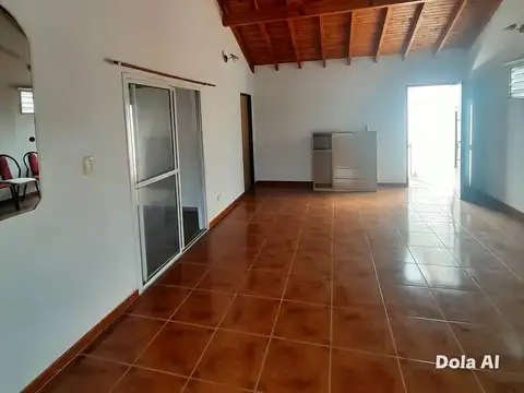 Alquiler ph en villa luzuriaga
