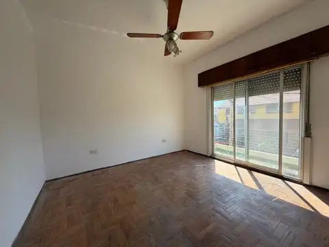 Departamento en alquiler 3 ambientes con patio