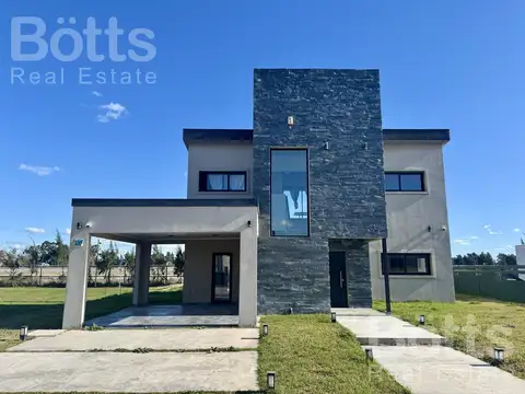 Oportunidad casa 4 ambientes con pileta en lares de canning