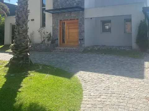Hermosa casa alquiler , haras del pilar  " la pradera " por temporada consultar
