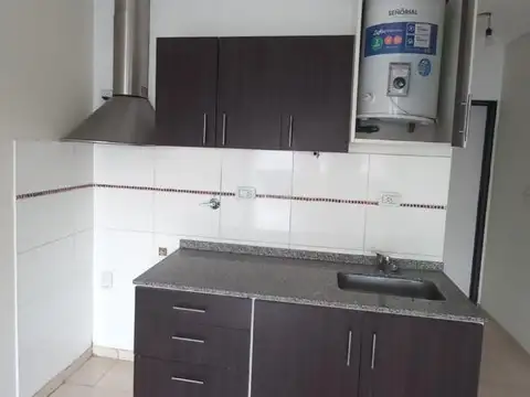 Departamento 2 ambientes en 1°piso en alquiler en san justo