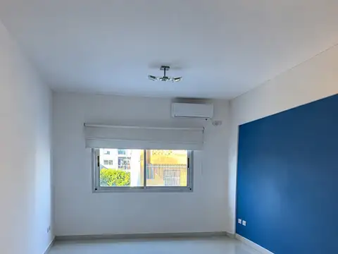 Monoambiente, excelente ubicación