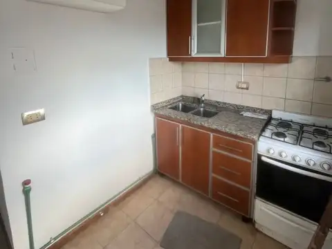 Departamento 2 ambientes frente balcon alquier ramos mejia