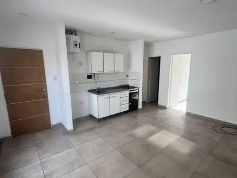 Departamento 2 ambientes frente balcon alquiler haedo