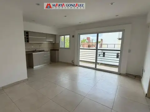 Departamento de 2 ambientes en alquiler en ramos mejía