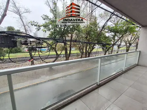 Excelente 2 amb con balcón, terraza con parrillas – 45 m² totales. caseros centro
