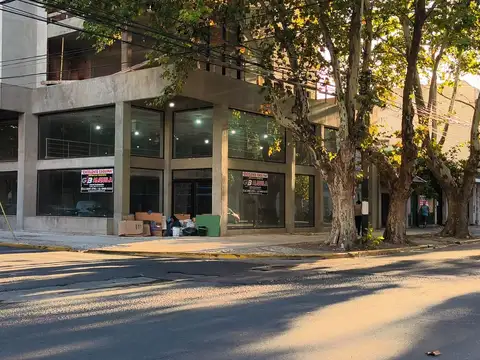 Terreno comercial en caseros
