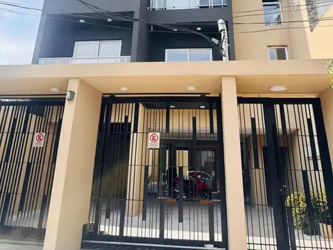 Venta-monoambiente c/balcon- ciudadela- financia