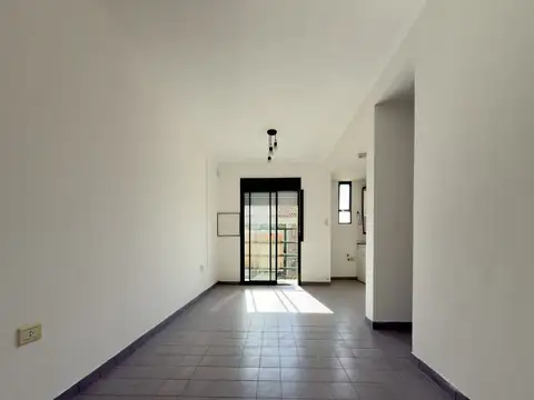 Departamento de 2 dormitorios, balcon, en venta 31 y 495 | gonnet