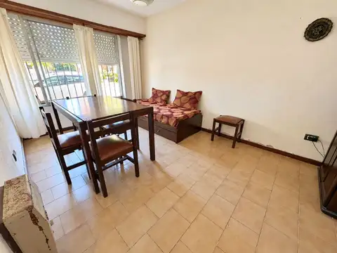 Venta departamento 2 ambientes frente luminoso