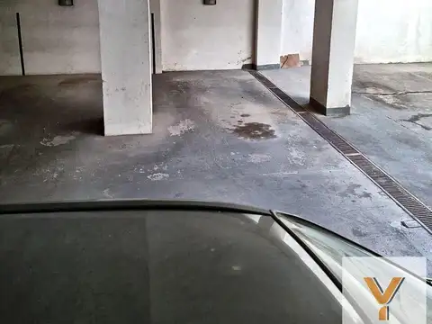 Cochera en alquiler -  - 15mts - la plata