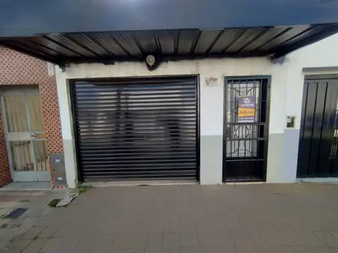 Local en alquiler en berisso sobre calle 80 [cod: 161-1728]