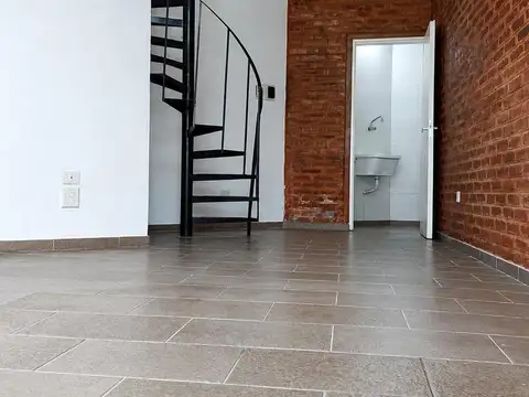 Local  45 m2  en galeria - castelar norte