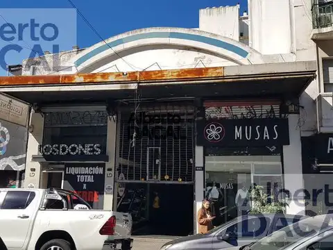 Local - la plata