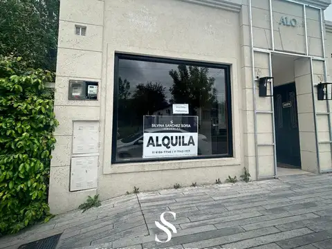 Local comercial apto profesionales en el centro de los cardales