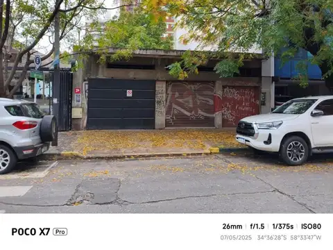 Alquiler local comercial sobre lote de 271 m2 a refaccionar, en caseros