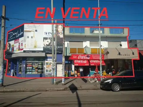 Excelente propiedad en pleno centro comercial de laferrere. consulte.