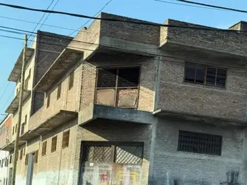 Galpon 200 mts