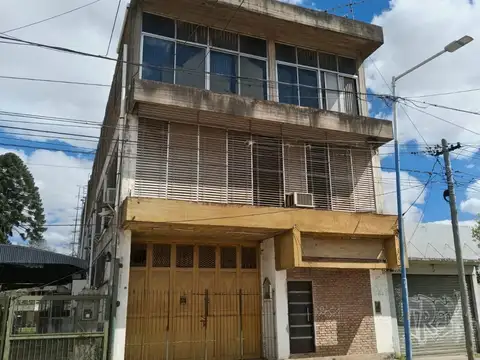 Depósito/edif comercial en alquiler