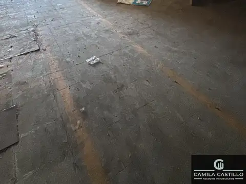 Galpón en alquiler de 420m2 ubicado en ciudad madero