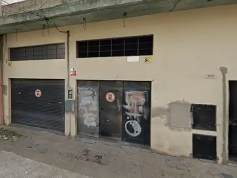 Venta galpon con terraza en ciudadela