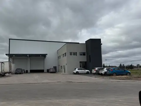 Depósito logístico en alquiler 1.000 m2 parque industrial loma verde