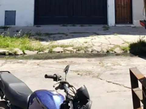 Galpon con vivienda 3 amb a estrenar