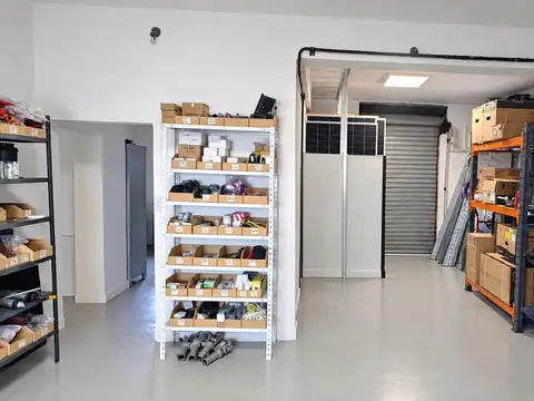 Depósito en villa martelli