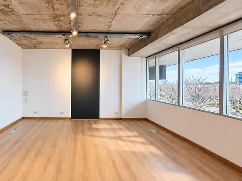 Oficina en alquiler – centro comercial nordelta | cochera