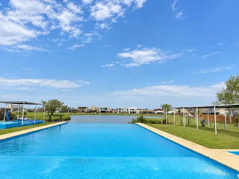 Lote 300 mts en barrio privado laguna azul etapa 3