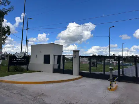 Venta lote barrio la vikkina el pato berazategui