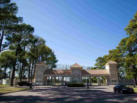 Lote en venta en pinares country club