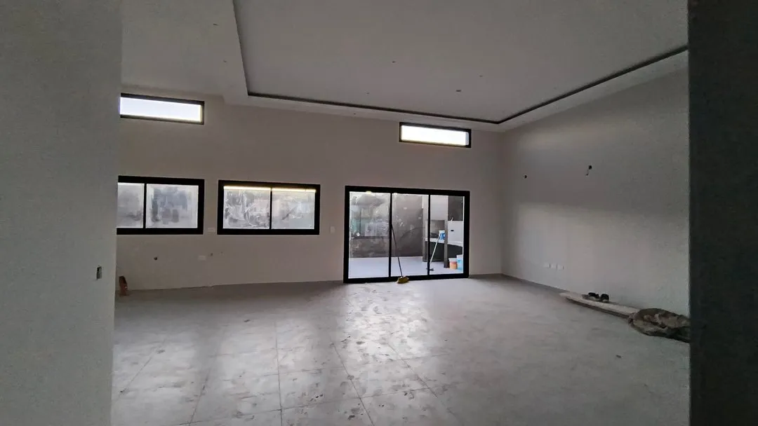 CASA MANANTIALES CORDOBA 3 DORMI COCHERA DOBLE JARDIN C/ASADOR SEGURIDAD A ESTRENAR VENTA