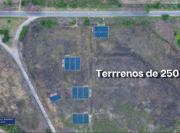 Terreno · 250m²