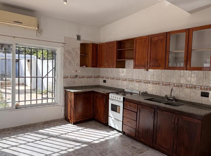 Casa · 100m² · 4 Ambientes