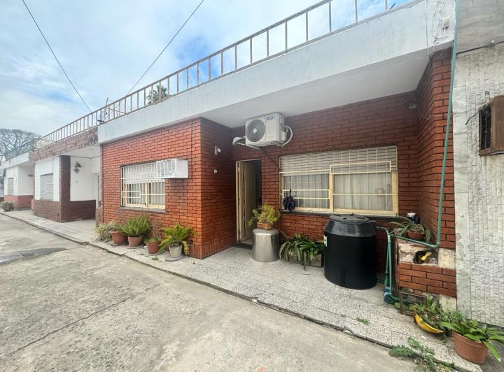 Casa · 90m² · 3 Ambientes · 1 Cochera